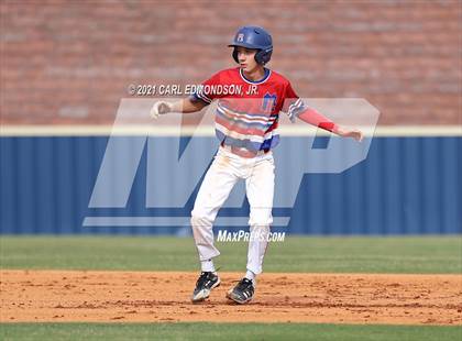 Thumbnail 3 in Independence vs McGavock photogallery.