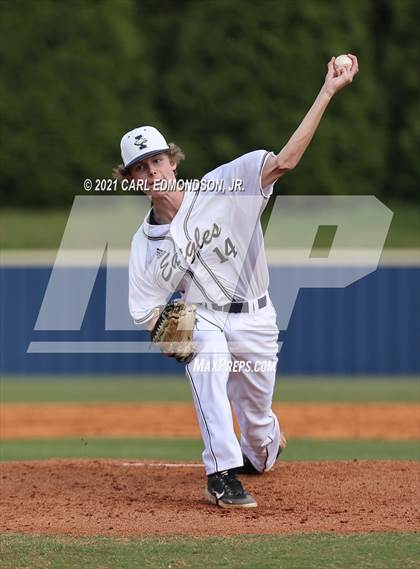 Thumbnail 2 in Independence vs McGavock photogallery.