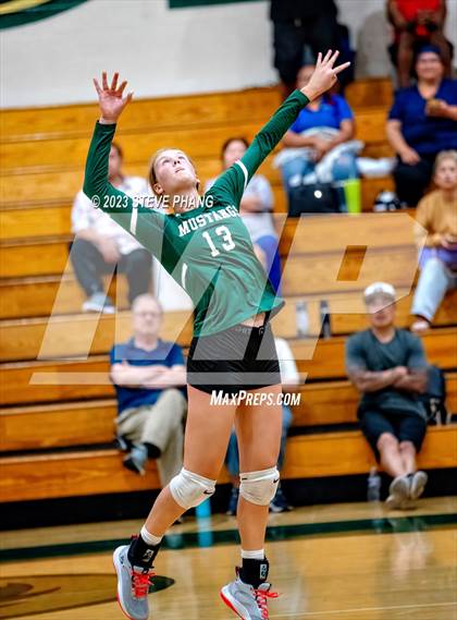 Thumbnail 3 in McClatchy @ Monterey Trail photogallery.