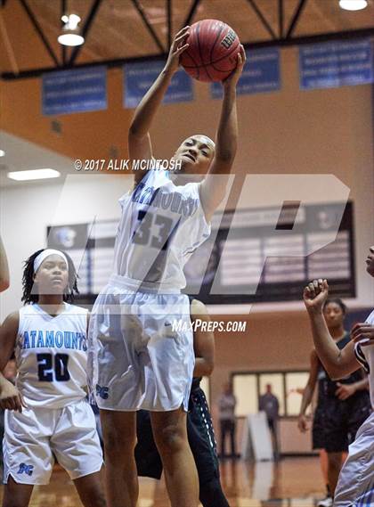 Thumbnail 2 in Green Hope @ Panther Creek photogallery.