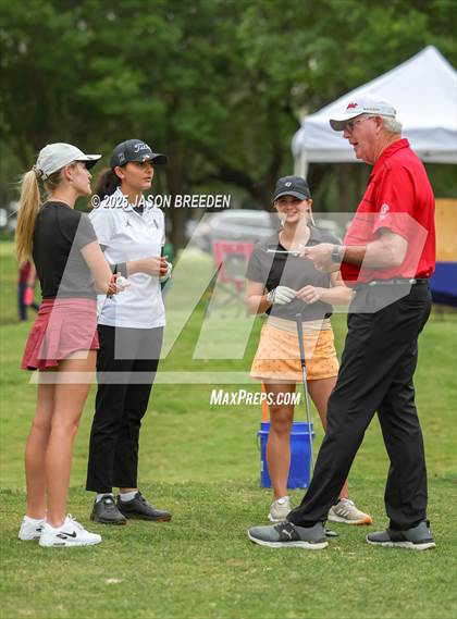 Thumbnail 2 in UIL 5A Girls Golf Finals photogallery.