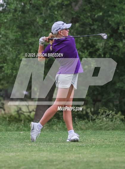 Thumbnail 3 in UIL 5A Girls Golf Finals photogallery.