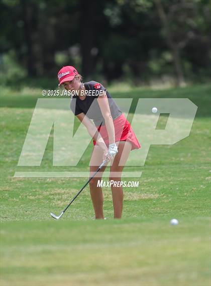 Thumbnail 2 in UIL 5A Girls Golf Finals photogallery.