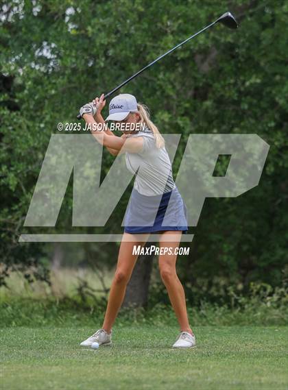 Thumbnail 1 in UIL 5A Girls Golf Finals photogallery.