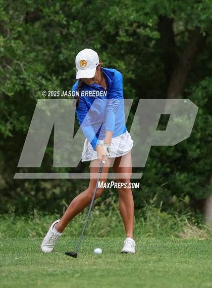 Thumbnail 3 in UIL 5A Girls Golf Finals photogallery.