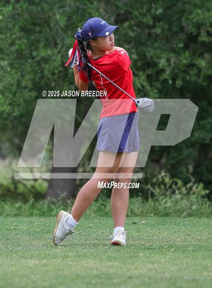 Thumbnail 3 in UIL 5A Girls Golf Finals photogallery.