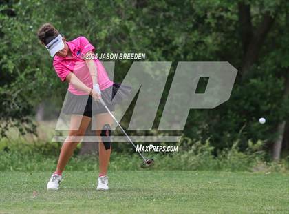 Thumbnail 3 in UIL 5A Girls Golf Finals photogallery.