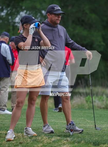 Thumbnail 3 in UIL 5A Girls Golf Finals photogallery.