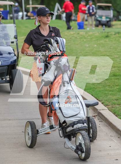 Thumbnail 1 in UIL 5A Girls Golf Finals photogallery.