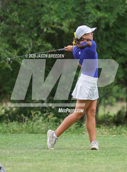 Thumbnail 2 in UIL 5A Girls Golf Finals photogallery.