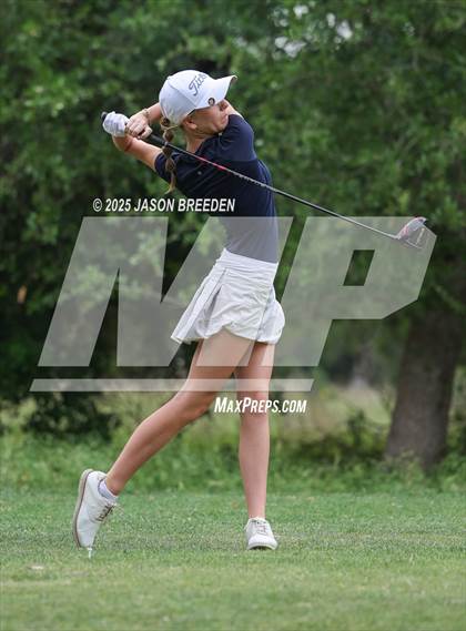 Thumbnail 2 in UIL 5A Girls Golf Finals photogallery.