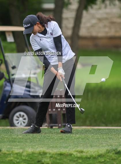 Thumbnail 2 in UIL 5A Girls Golf Finals photogallery.