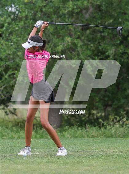 Thumbnail 3 in UIL 5A Girls Golf Finals photogallery.