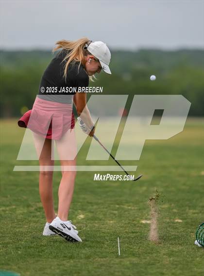 Thumbnail 3 in UIL 5A Girls Golf Finals photogallery.