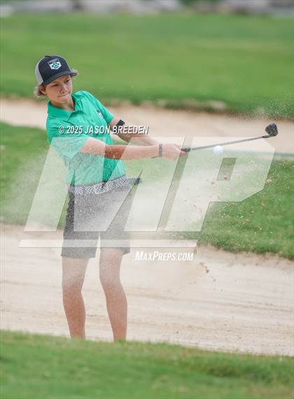 Thumbnail 1 in UIL 5A Girls Golf Finals photogallery.