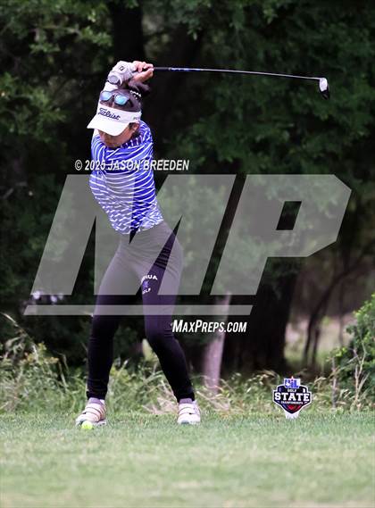 Thumbnail 3 in UIL 5A Girls Golf Finals photogallery.