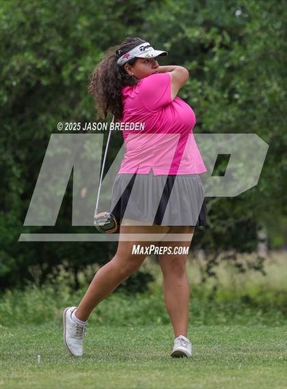 Thumbnail 2 in UIL 5A Girls Golf Finals photogallery.