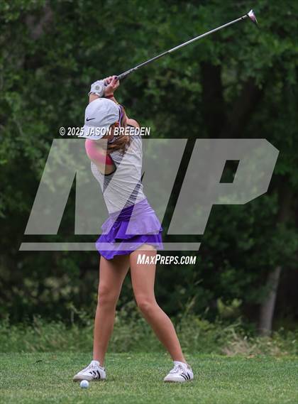 Thumbnail 2 in UIL 5A Girls Golf Finals photogallery.