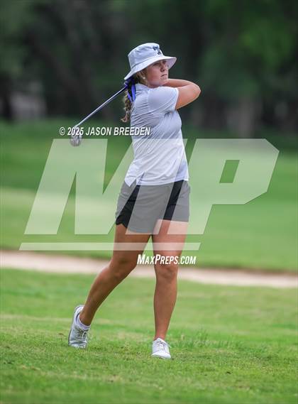 Thumbnail 1 in UIL 5A Girls Golf Finals photogallery.