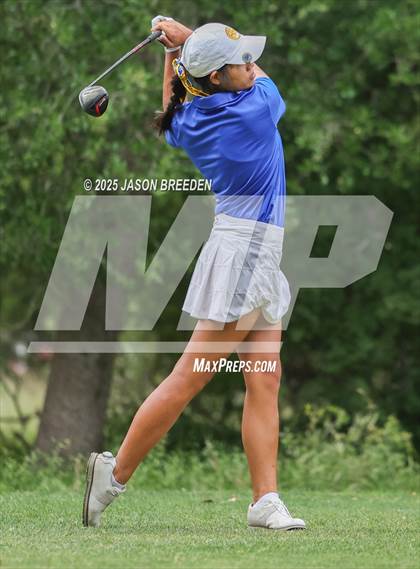 Thumbnail 3 in UIL 5A Girls Golf Finals photogallery.