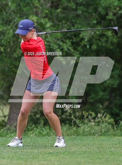 Thumbnail 2 in UIL 5A Girls Golf Finals photogallery.
