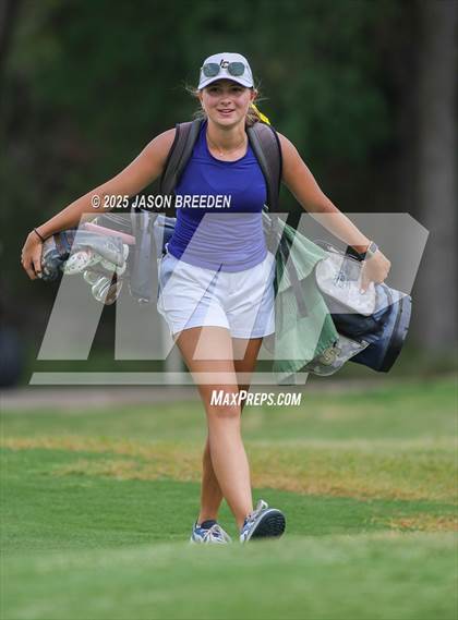 Thumbnail 3 in UIL 5A Girls Golf Finals photogallery.