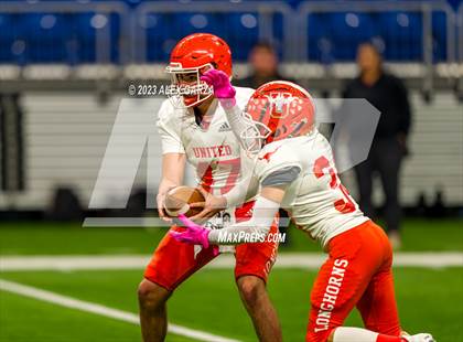 Thumbnail 2 in Westlake vs United (UIL 6A D1 regional playoffs) photogallery.