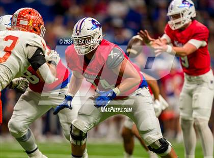 Thumbnail 2 in Westlake vs United (UIL 6A D1 regional playoffs) photogallery.
