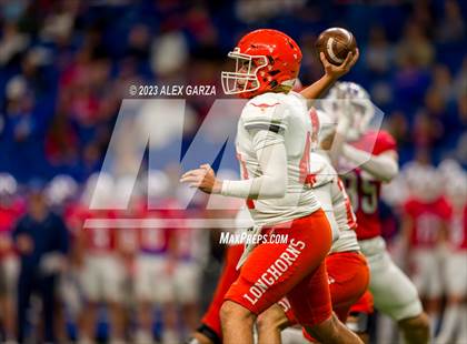Thumbnail 3 in Westlake vs United (UIL 6A D1 regional playoffs) photogallery.