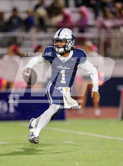 Thumbnail 2 in Mustang @ Edmond North photogallery.