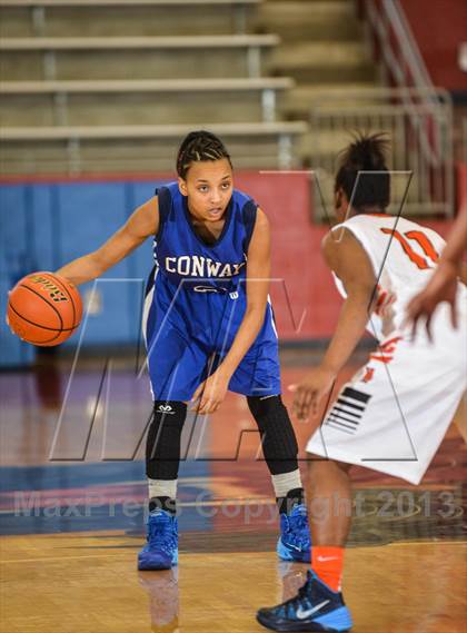 Thumbnail 2 in Hall vs. Conway (Sandra Meadows 63'rd Annual SWAAU Classic) photogallery.