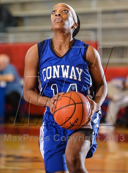 Thumbnail 1 in Hall vs. Conway (Sandra Meadows 63'rd Annual SWAAU Classic) photogallery.