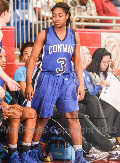 Thumbnail 2 in Hall vs. Conway (Sandra Meadows 63'rd Annual SWAAU Classic) photogallery.