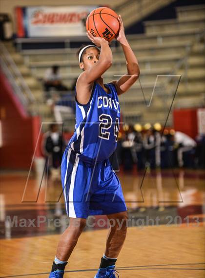 Thumbnail 1 in Hall vs. Conway (Sandra Meadows 63'rd Annual SWAAU Classic) photogallery.