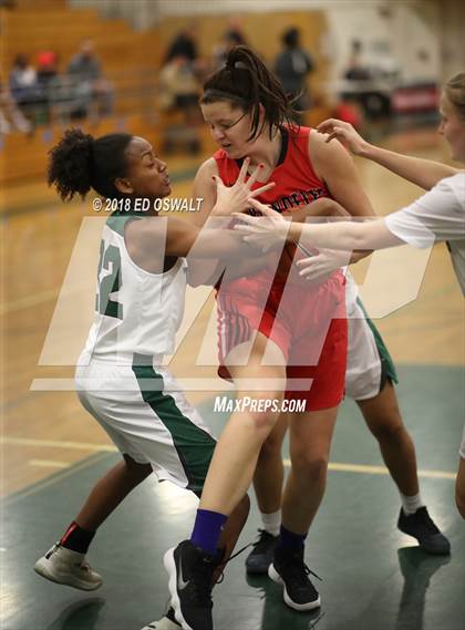 Thumbnail 3 in Castro Valley vs. Carondelet photogallery.