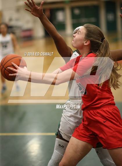 Thumbnail 1 in Castro Valley vs. Carondelet photogallery.
