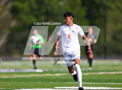 Thumbnail 2 in Kellam vs Hayfield (VHSL Class 6 Semifinal) photogallery.