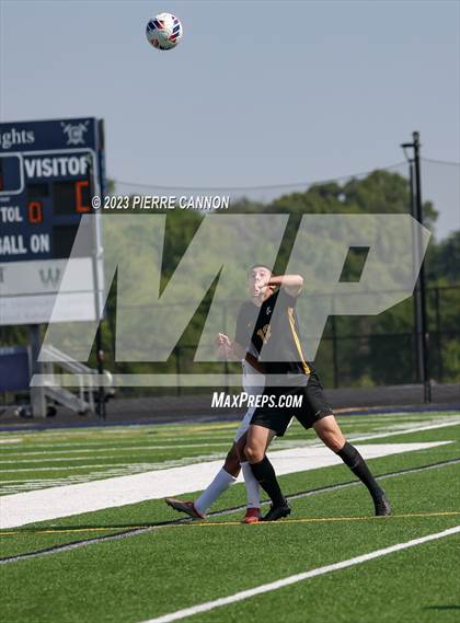 Thumbnail 2 in Kellam vs Hayfield (VHSL Class 6 Semifinal) photogallery.