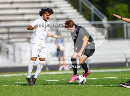 Thumbnail 2 in Kellam vs Hayfield (VHSL Class 6 Semifinal) photogallery.