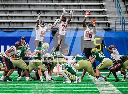 Thumbnail 2 in Warner Robins vs. Ware County (GHSA 5A Championship) photogallery.