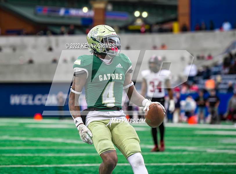 Photo 4 in the Warner Robins vs. Ware County (GHSA 5A Championship