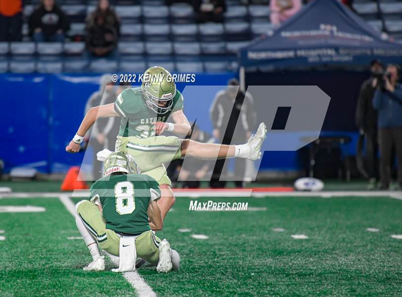 Photo 4 in the Warner Robins vs. Ware County (GHSA 5A Championship