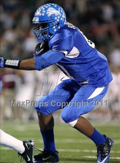 Thumbnail 1 in Tyler vs. Sherman (4A Division 1 Region 2 Quarterfinals) photogallery.