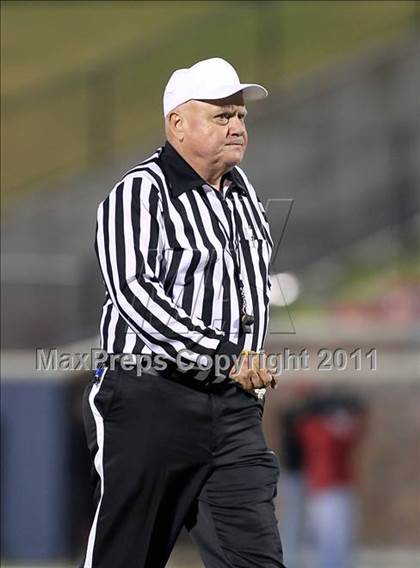 Thumbnail 2 in Tyler vs. Sherman (4A Division 1 Region 2 Quarterfinals) photogallery.