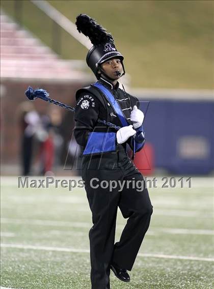 Thumbnail 3 in Tyler vs. Sherman (4A Division 1 Region 2 Quarterfinals) photogallery.