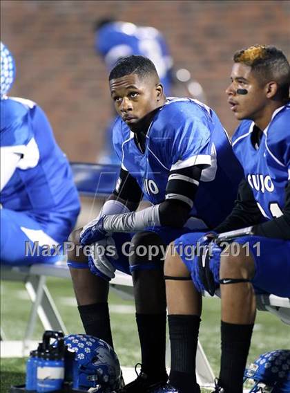 Thumbnail 1 in Tyler vs. Sherman (4A Division 1 Region 2 Quarterfinals) photogallery.