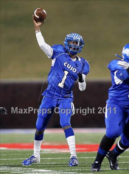 Thumbnail 3 in Tyler vs. Sherman (4A Division 1 Region 2 Quarterfinals) photogallery.