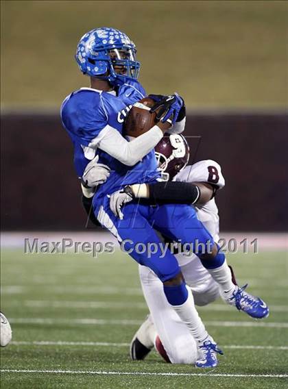 Thumbnail 3 in Tyler vs. Sherman (4A Division 1 Region 2 Quarterfinals) photogallery.