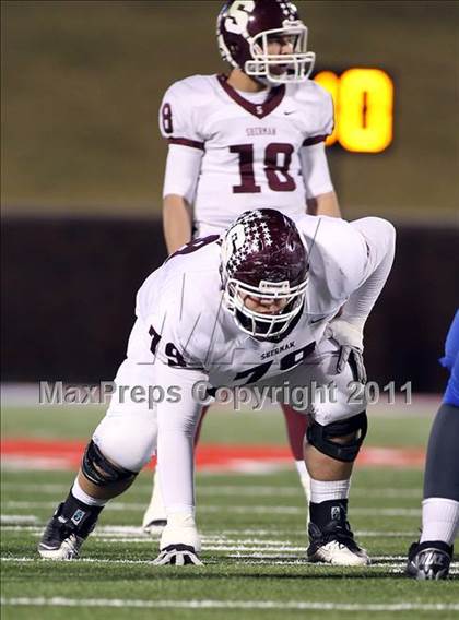 Thumbnail 3 in Tyler vs. Sherman (4A Division 1 Region 2 Quarterfinals) photogallery.