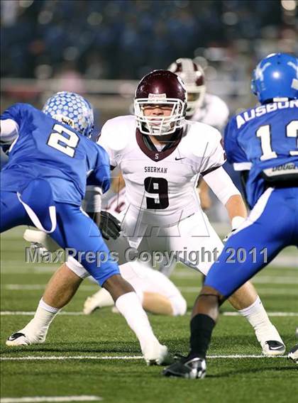 Thumbnail 3 in Tyler vs. Sherman (4A Division 1 Region 2 Quarterfinals) photogallery.
